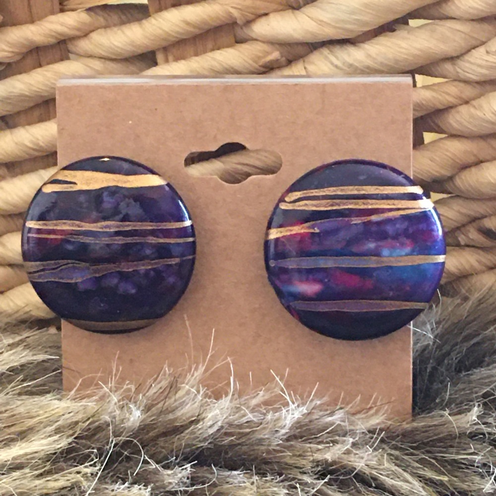 Vintage 80s gold streaked painted disc earrings